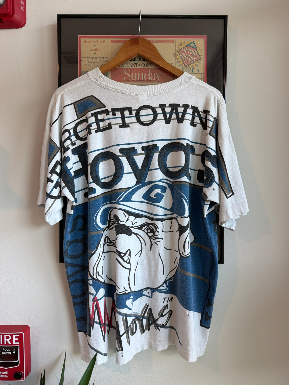 VINTAGE 1990S GEORGETOWN HOYA AOP SHIRT
