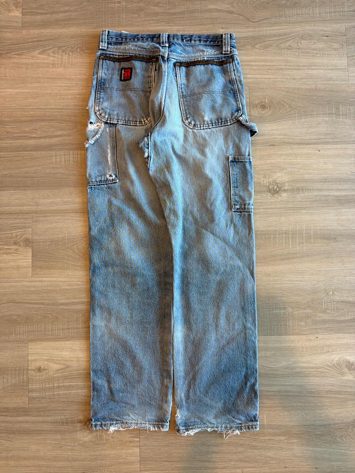 VINTAGE DISTRESSED 1990S WRANGLER DOUBLE KNEES