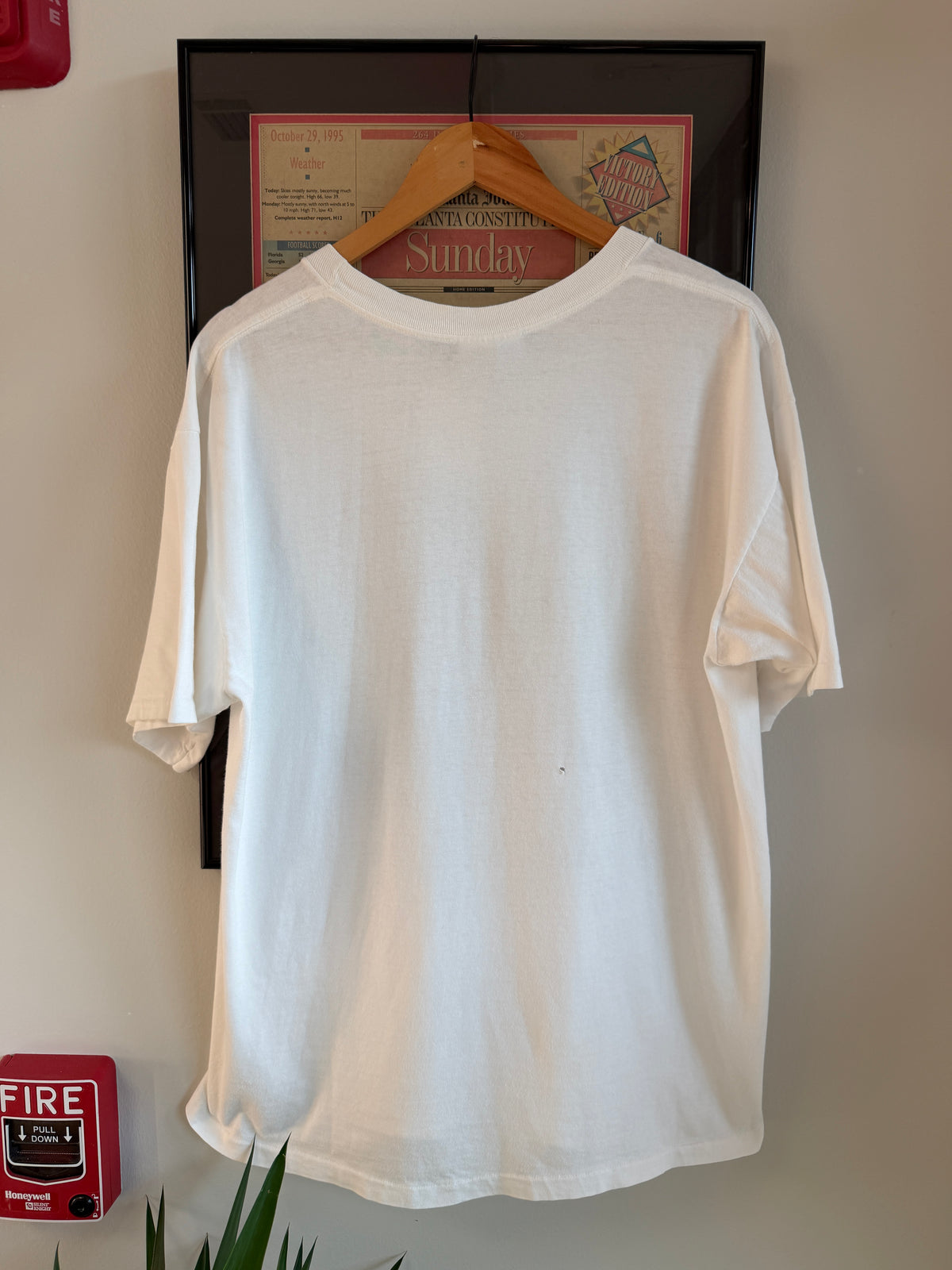 VINTAGE 1992 ATLANTA BRAVES WORLD SERIES SHIRT