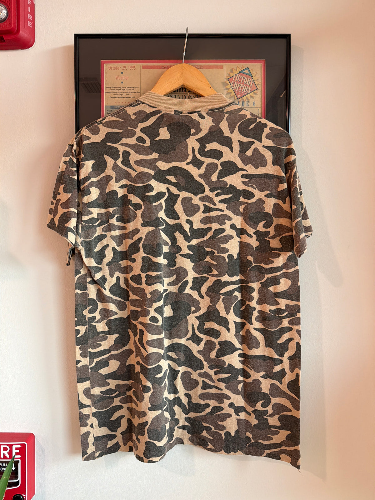 VINTAGE 1980S CAMO POCKET SHIRT