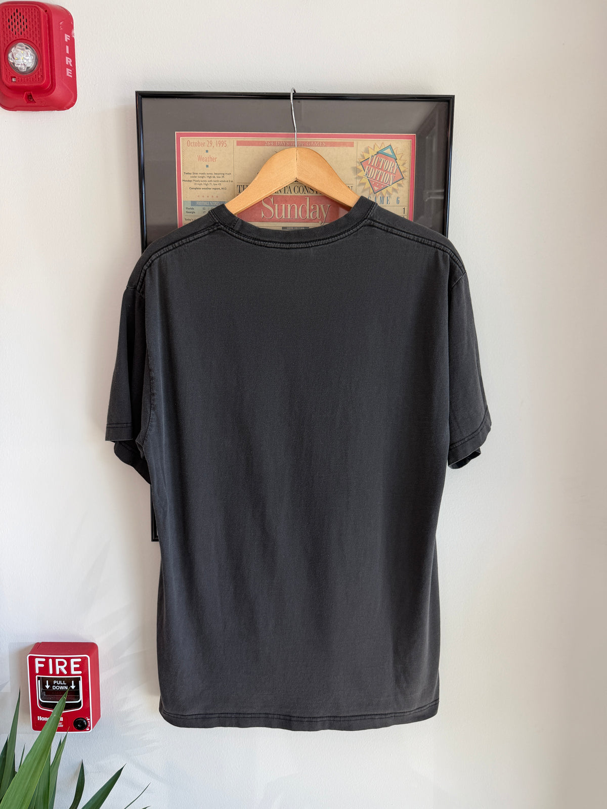 VINTAGE FADED DISTRESSED 1990S BOB MARLEY SHIRT