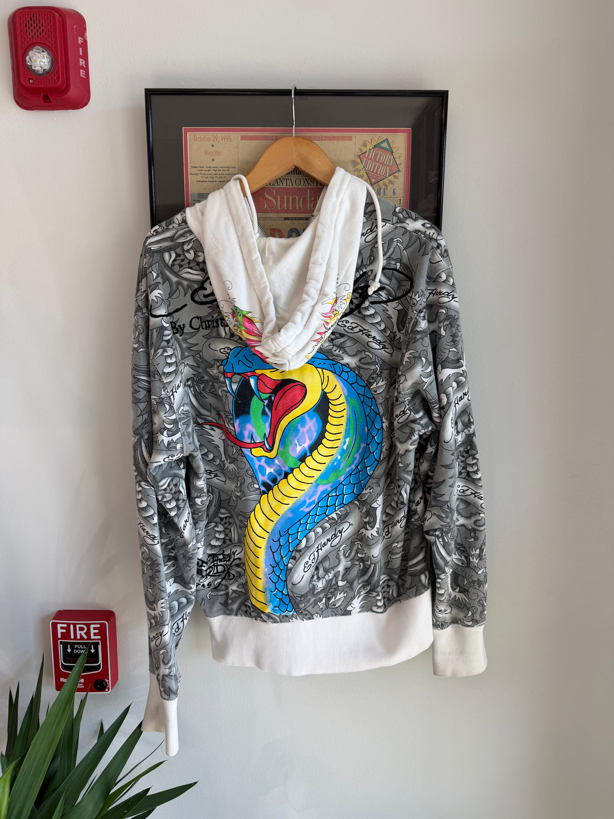 VINTAGE 2000S ED HARDY AOP ZIP UP HOODIE