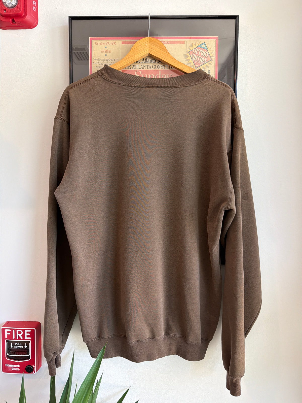 VINTAGE FADED 1990S CARHARTT BROWN SWEATSHIRT