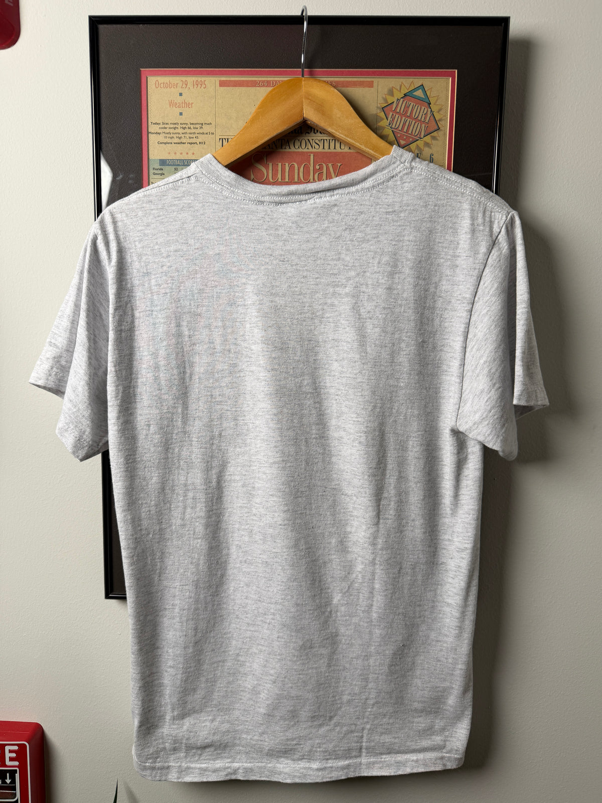 VINTAGE 1993 ATLANTA BRAVES WINNING THE WEST SHIRT