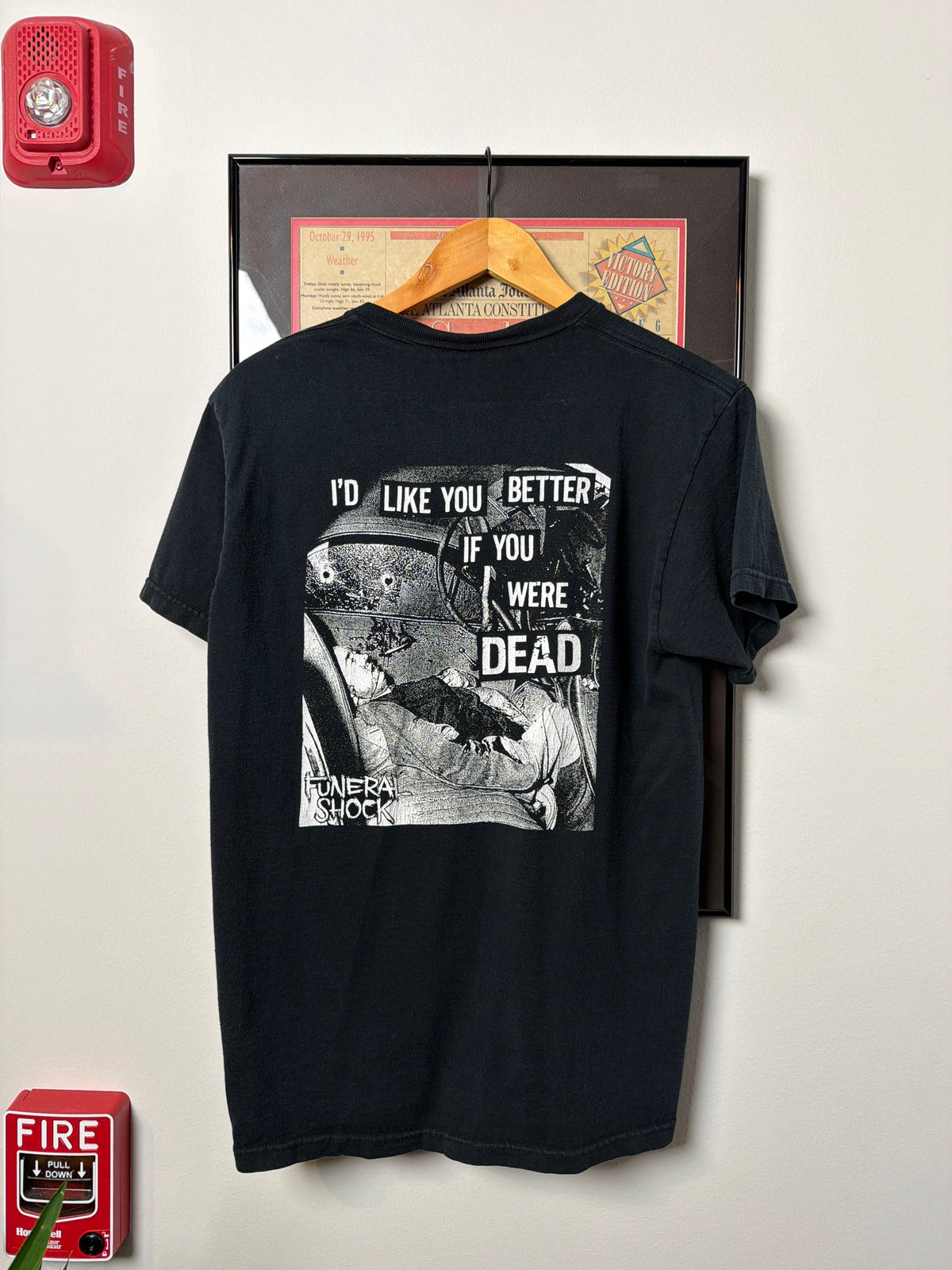 VINTAGE 2000S FUNERAL SHOCK BAND SHIRT