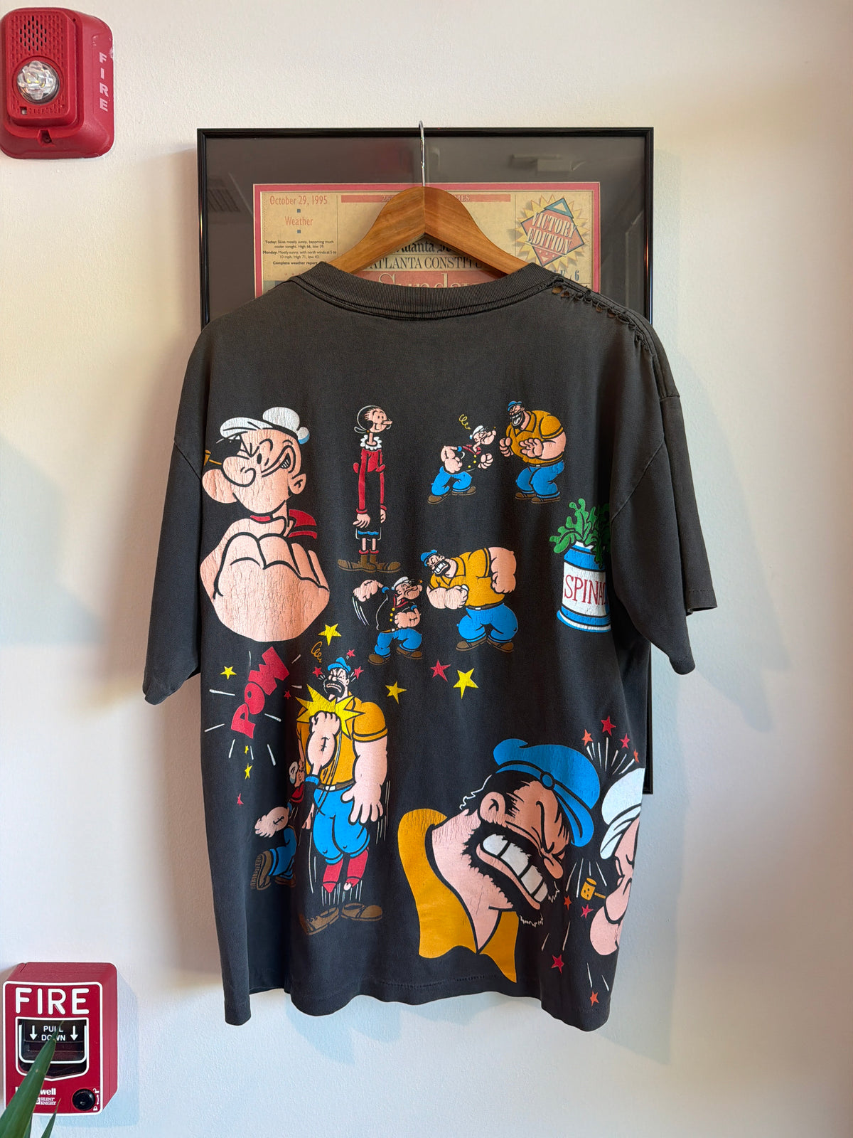 VINTAGE FADED DISTRESSED 1993 POPEYES AOP COMIC SHIRT