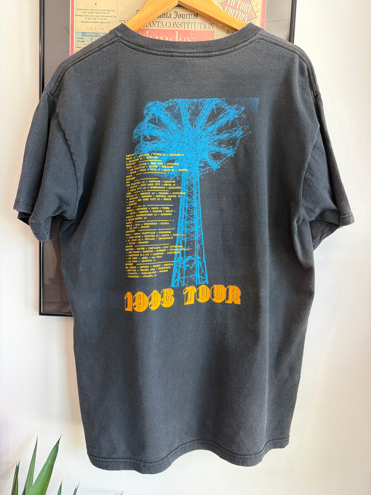 VINTAGE 1995 REM TOUR BAND SHIRT