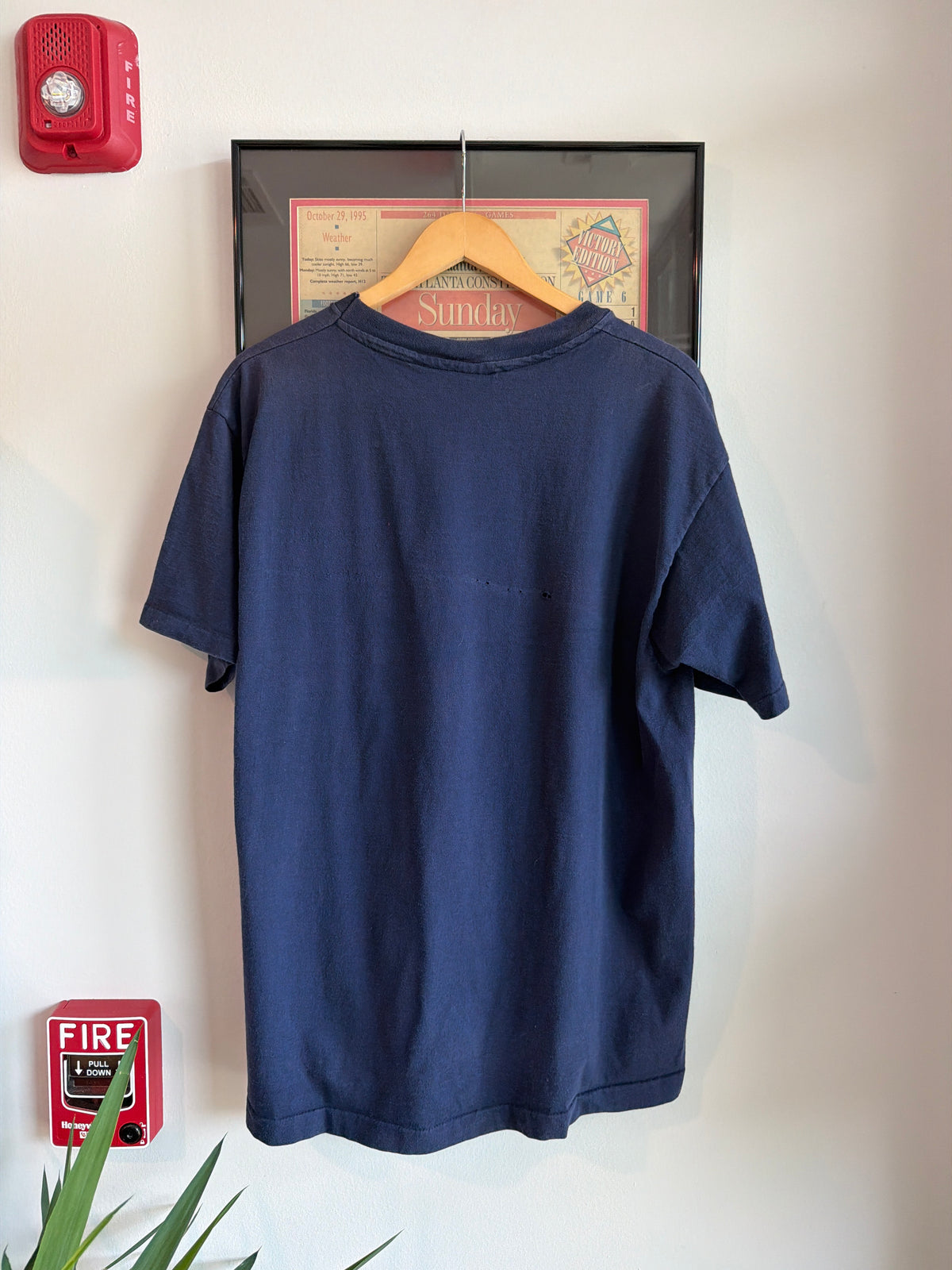 VINTAGE 1990S BUDWEISER ALCOHOL SHIRT