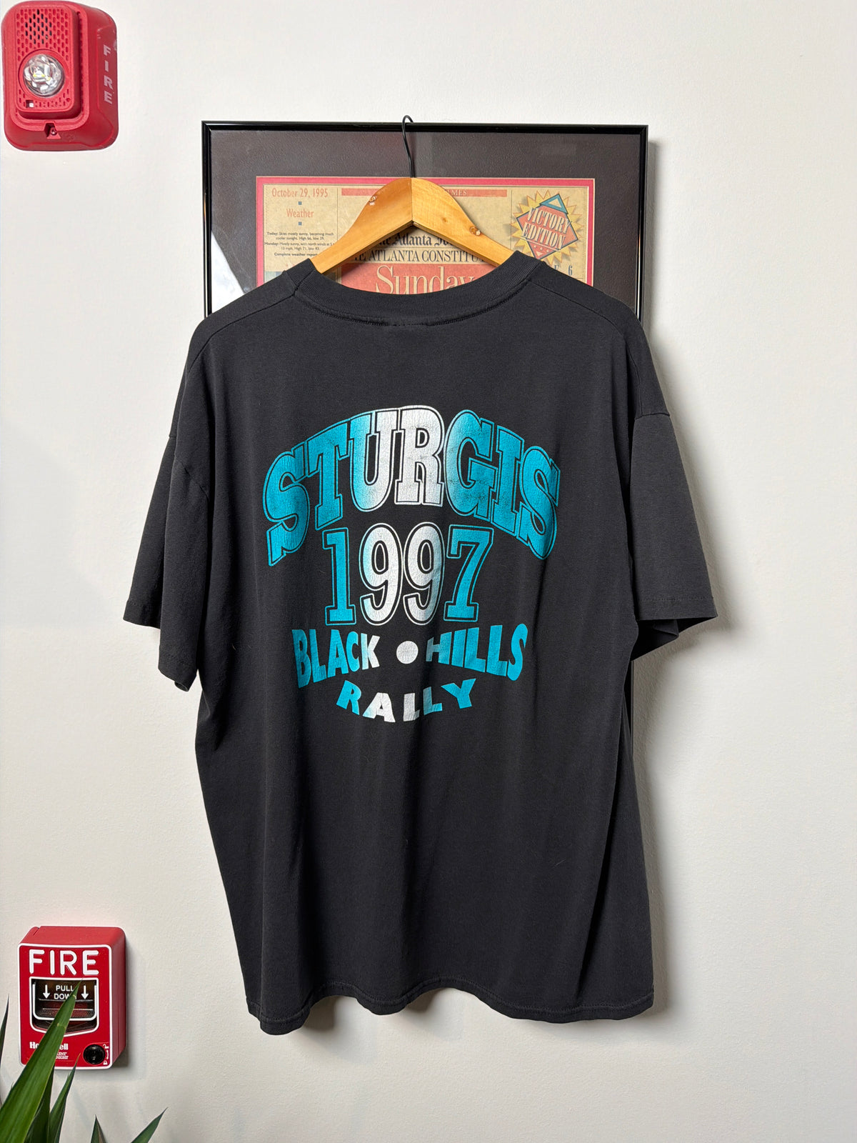 VINTAGE 1997 STURGIS BIKE WEEK SHIRT