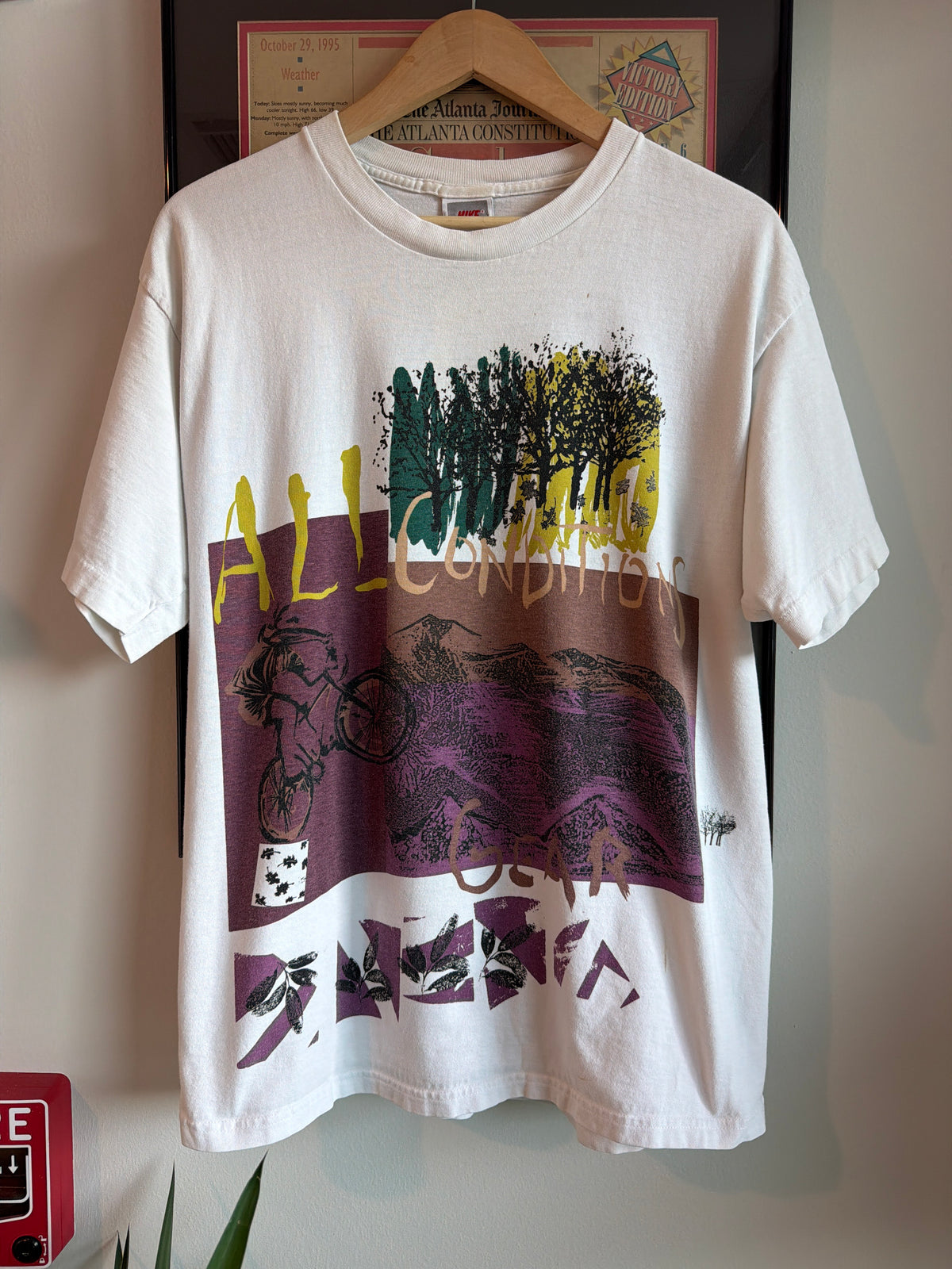 VINTAGE 1990S NIKE ACG SHIRT