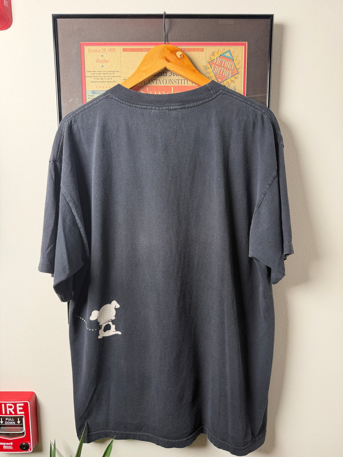 VINTAGE FADED 1995 BETTY BOOP LAS VEGAS SHIRT