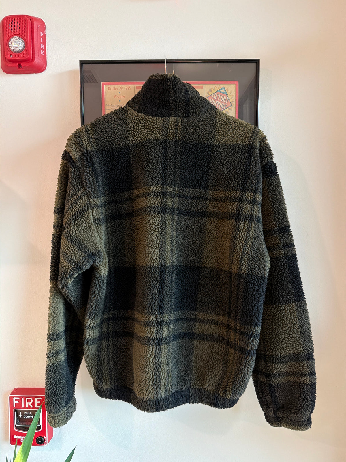 VINTAGE 2000S WOOLRICH SHERPA QUARTER ZIP
