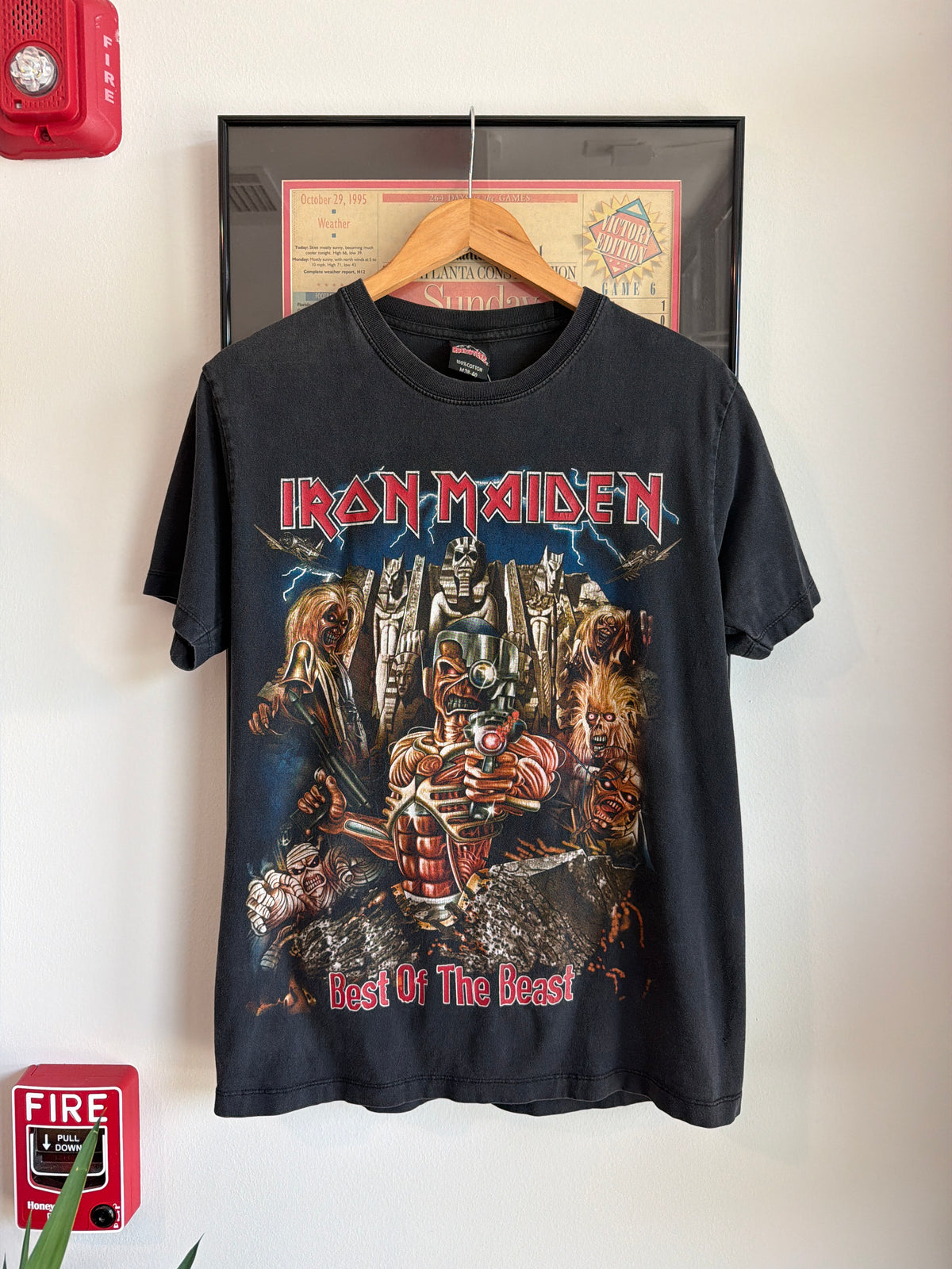 VINTAGE 2000S IRON MAIDEN EUROPEAN BOOTLEG SHIRT