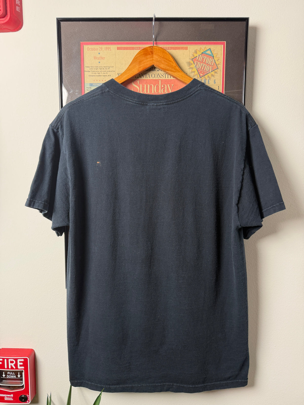 VINTAGE 2000S THE CURE PICTURES OF YOU TOUR SHIRT