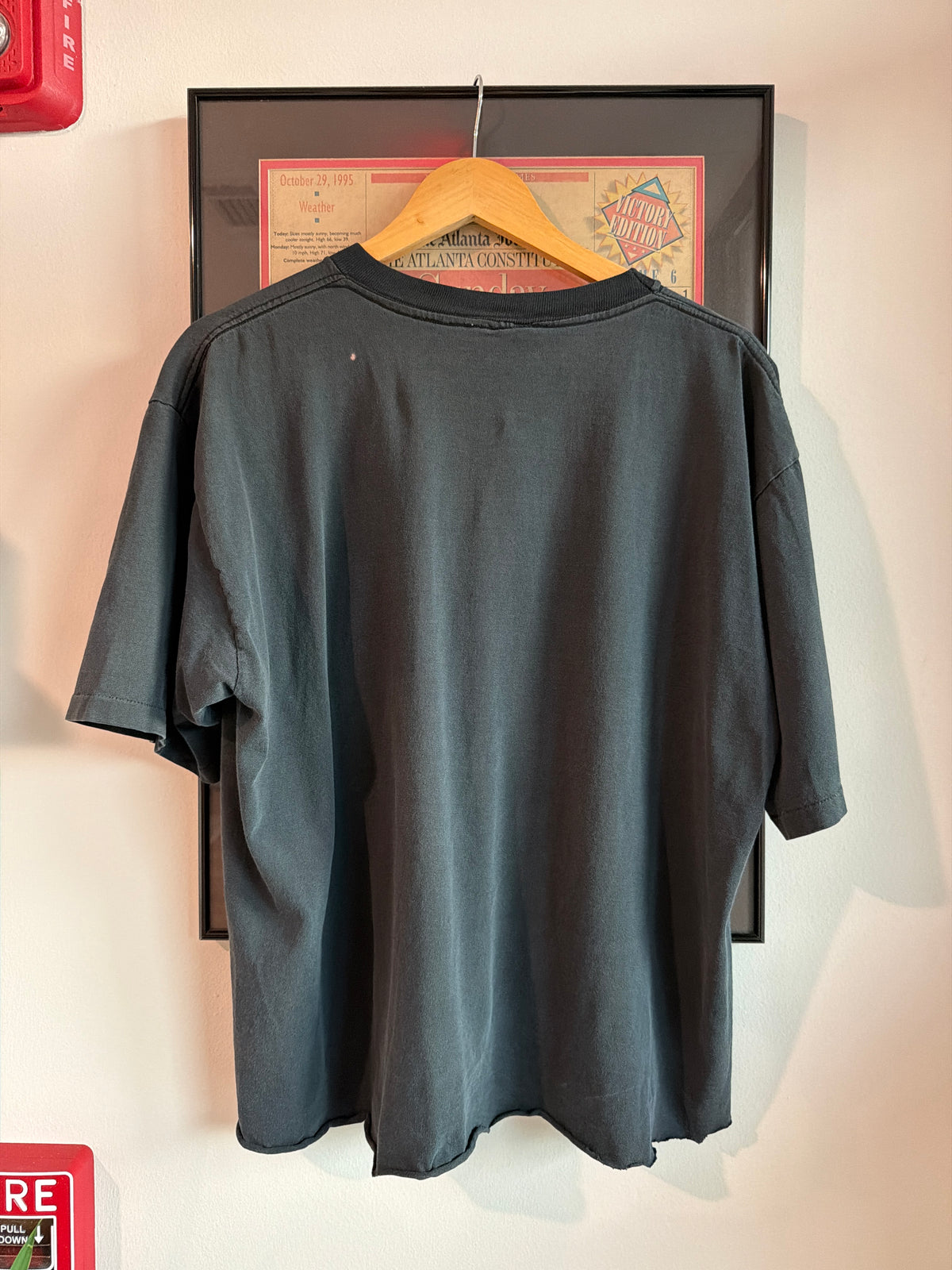 VINTAGE FADED 1990S LSU TIGERS MASCOT SHIRT