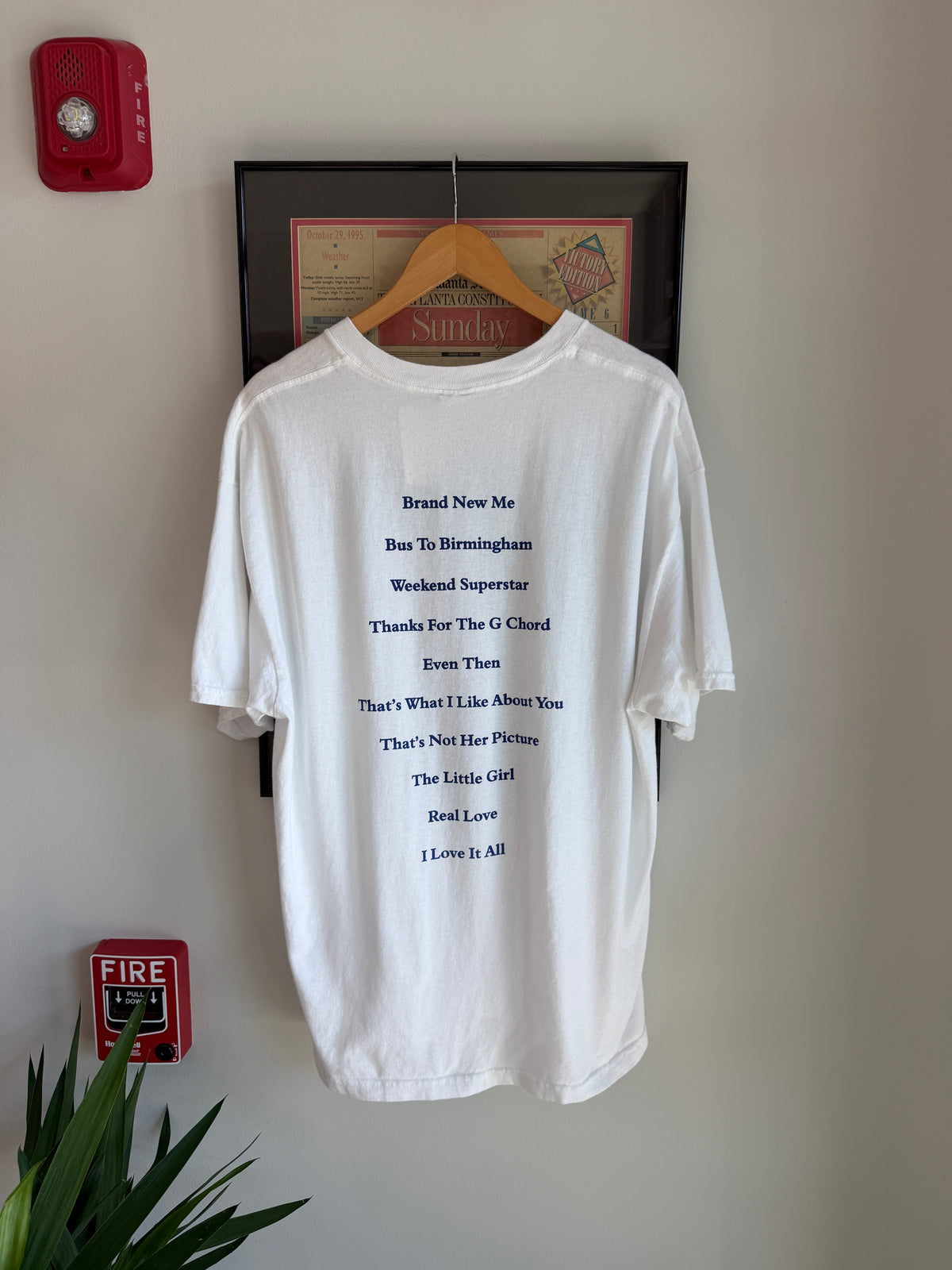 VINTAGE 2001 JOHN MICHAEL MONTOGMERY SHIRT