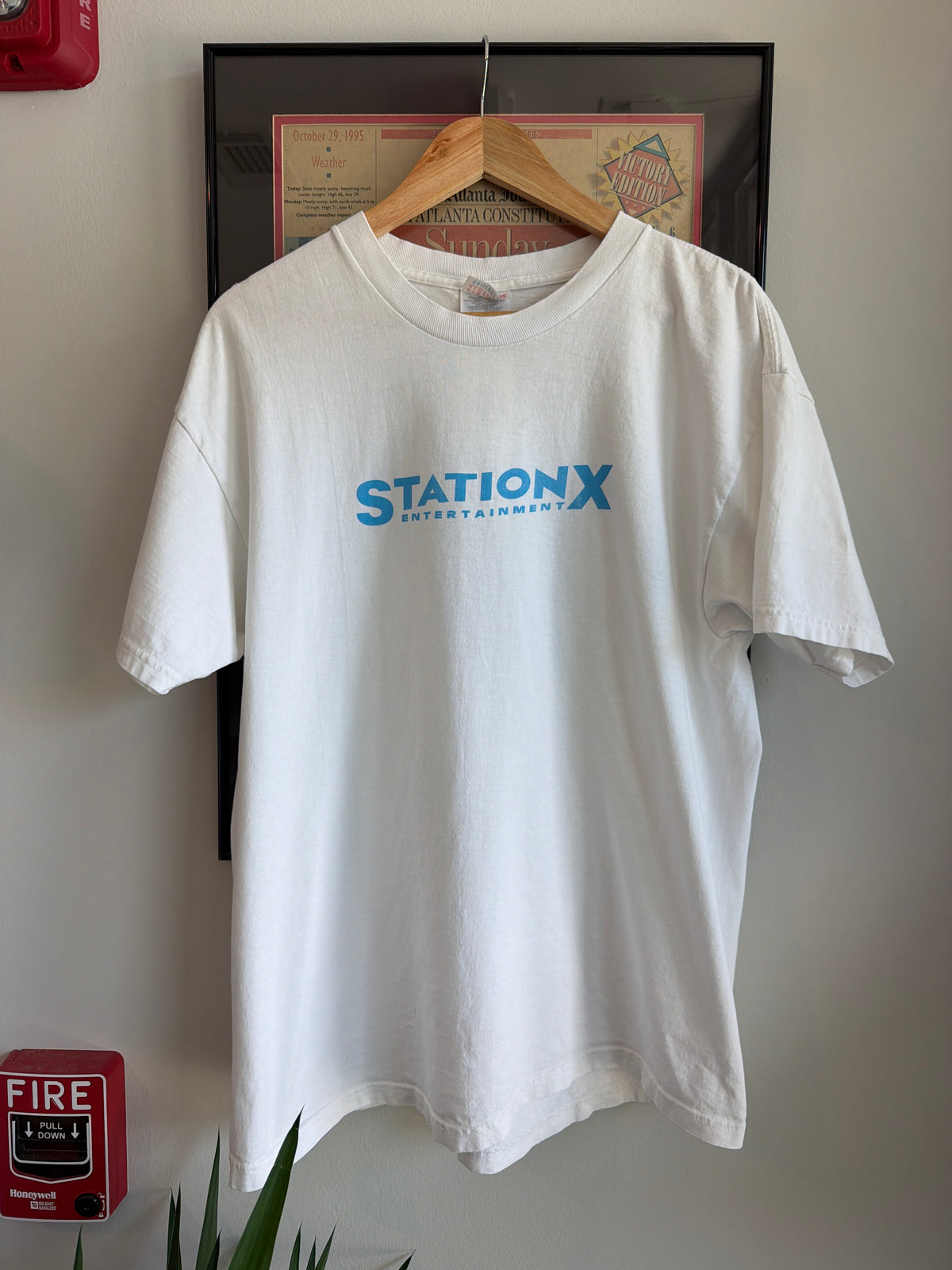 1990S ANIME STYLE GIRL SHIRT