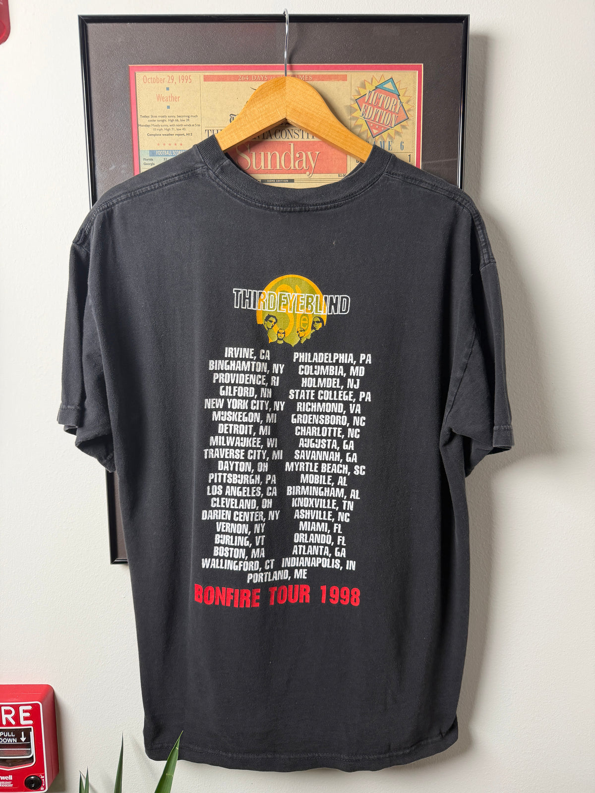 VINTAGE 1998 THIRD EYE BLIND BONFIRE TOUR SHIRT