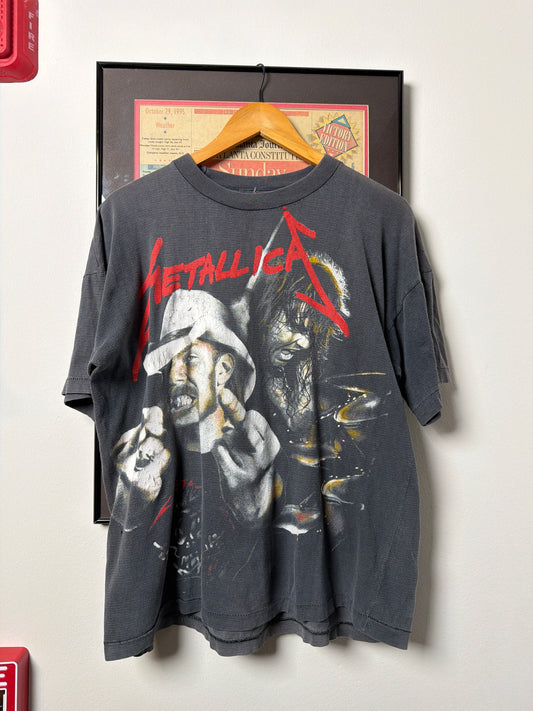 VINTAGE FADED DISTRESSED 1990S METALLICA SHIRT