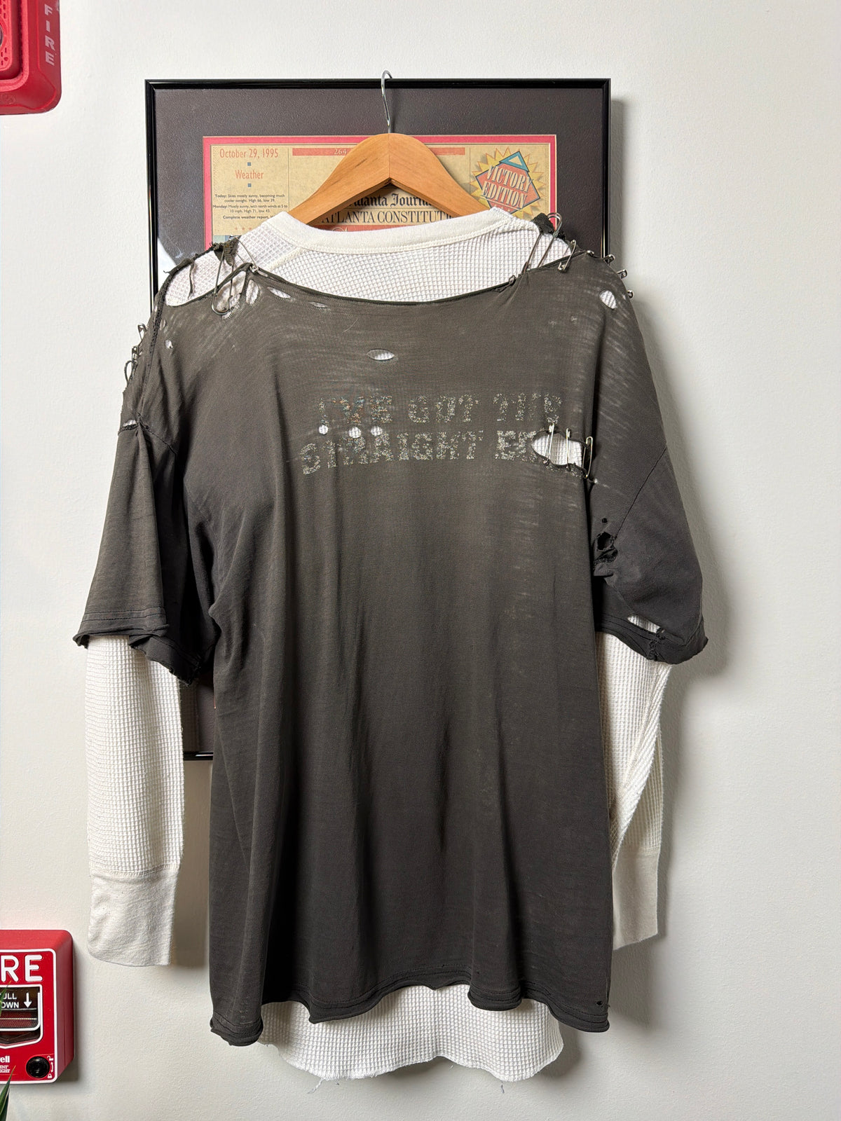 VINTAGE THRASHED 1990S MINOR THREAT THERMAL SET SHIRT