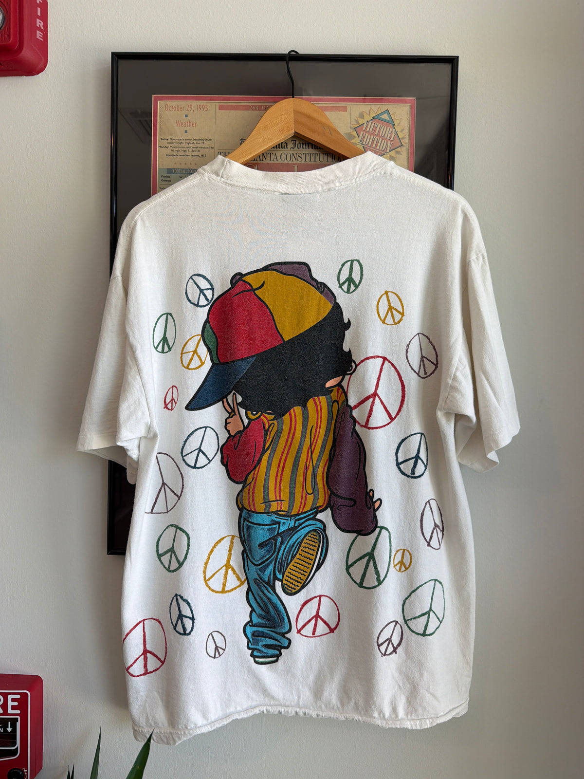 VINTAGE 1993 BETTY BOOP PEACE AOP SHIRT