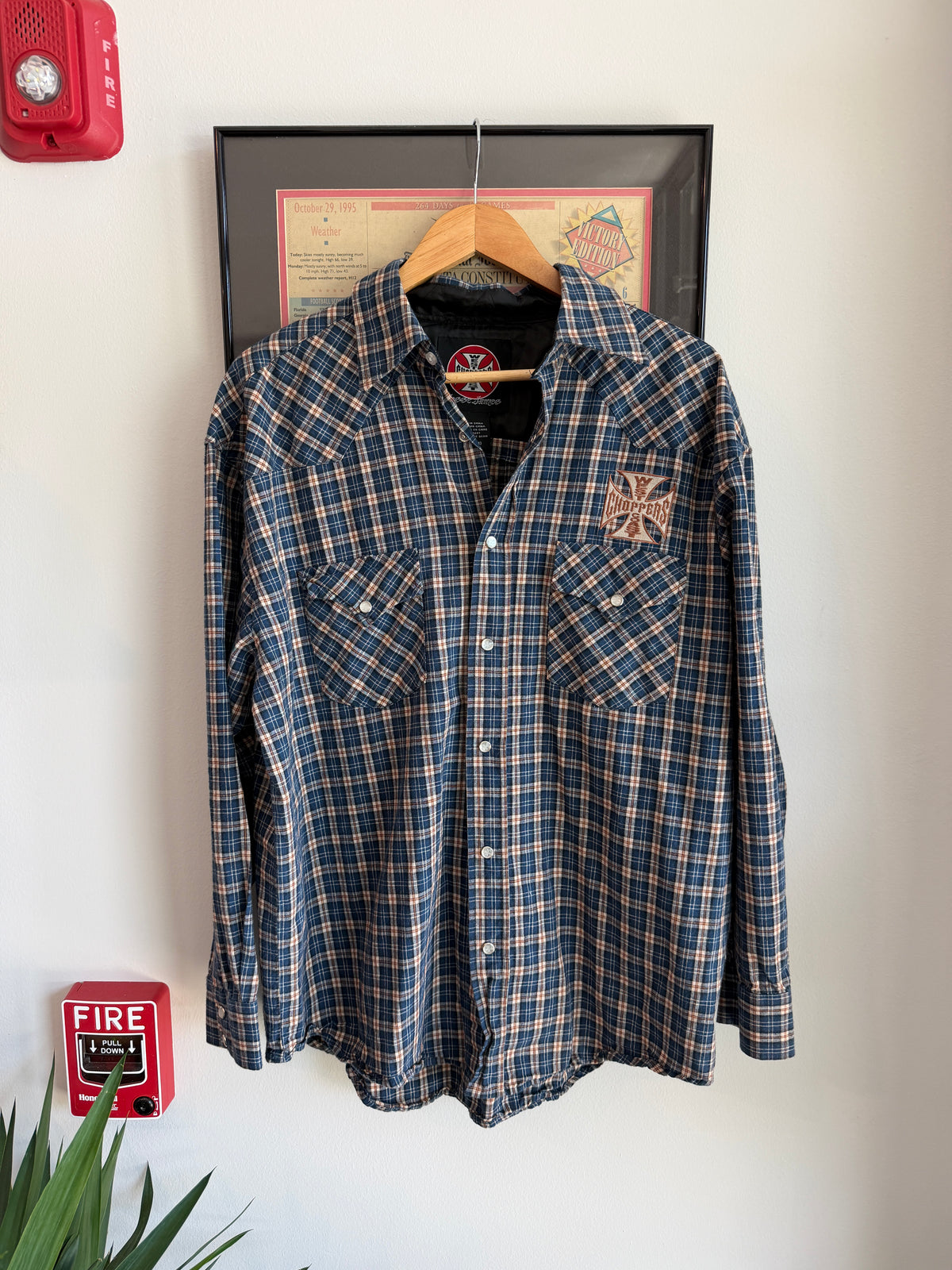VINTAGE 1990S WEST COAST CHOPPERS PEARL SNAP BUTTON UP SHIRT