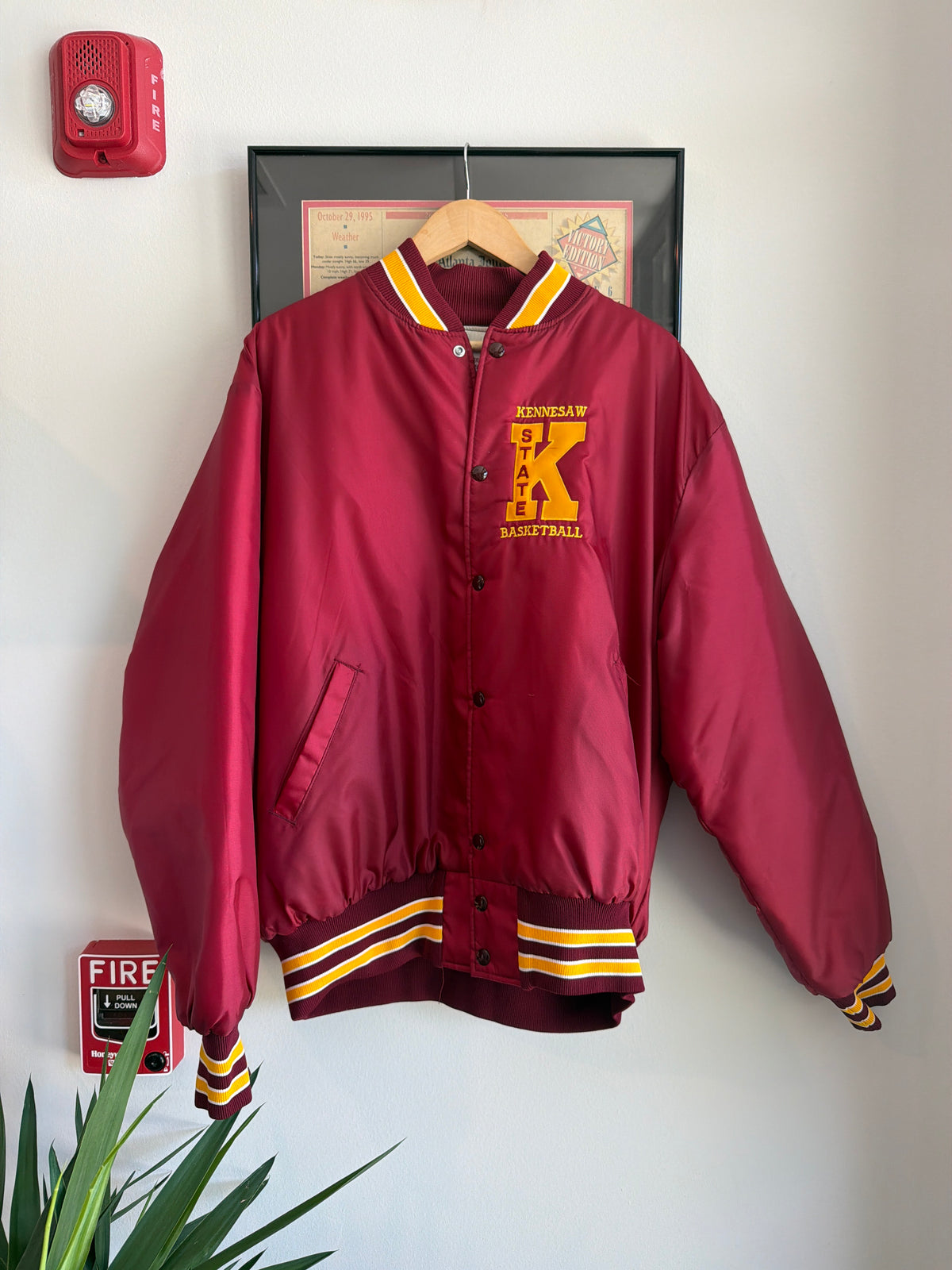 VINTAGE 1980S KENNESAW STATE BASKETBALL JACKET
