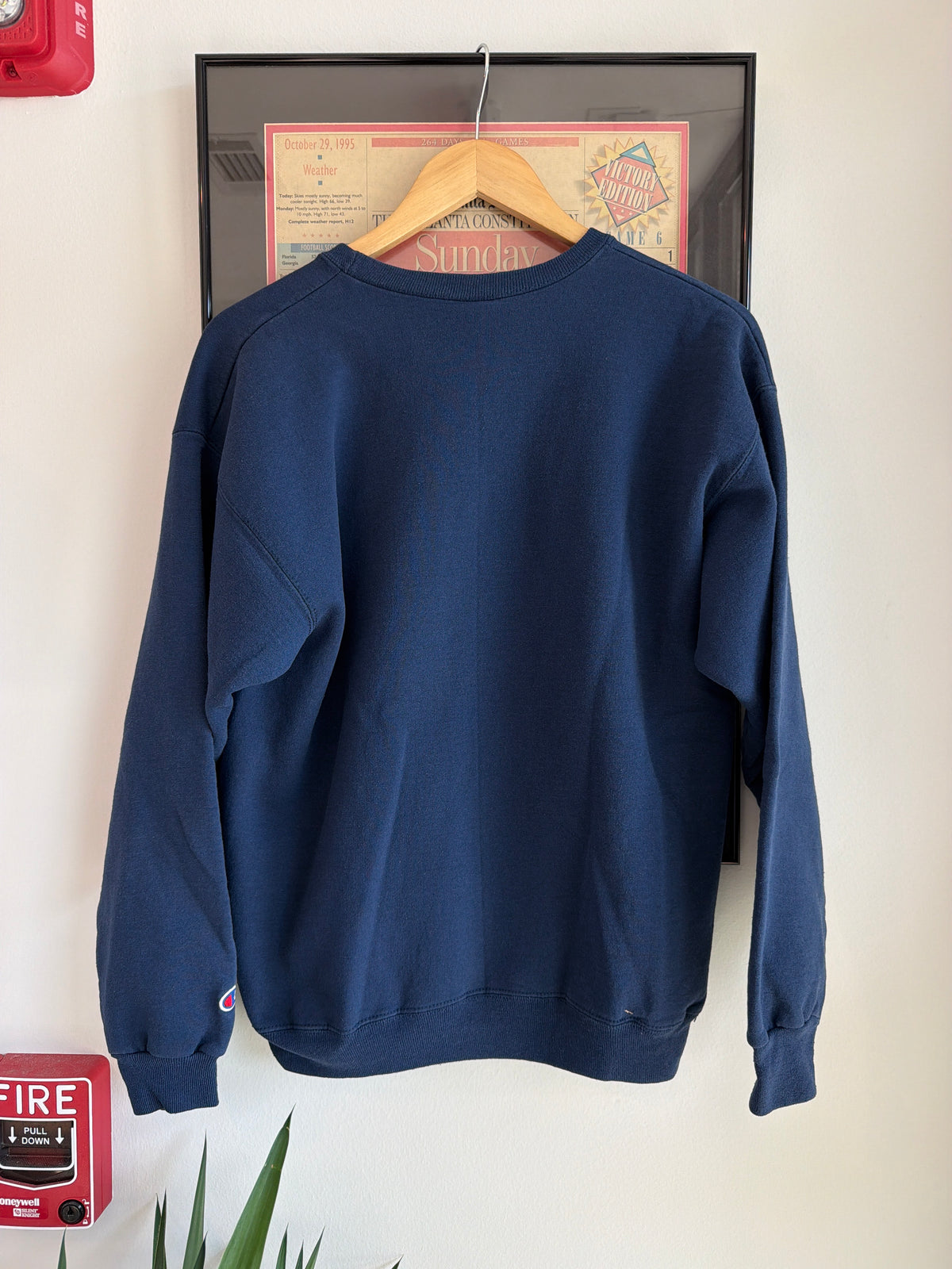 VINTAGE 1990S CHAMPION BOSTON UNIVERSITY SWEATSHIRT