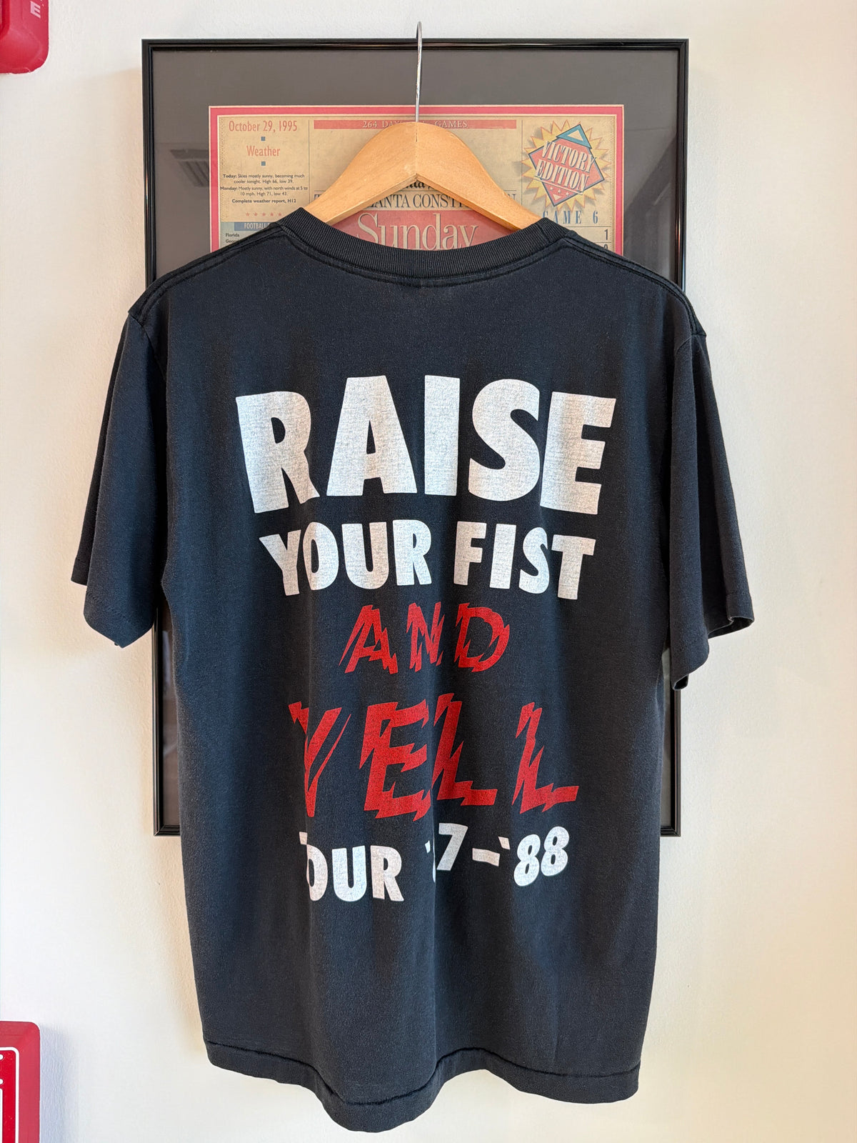 VINTAGE 1987 ALICE COOPER RAISE YOUR FIST SHIRT