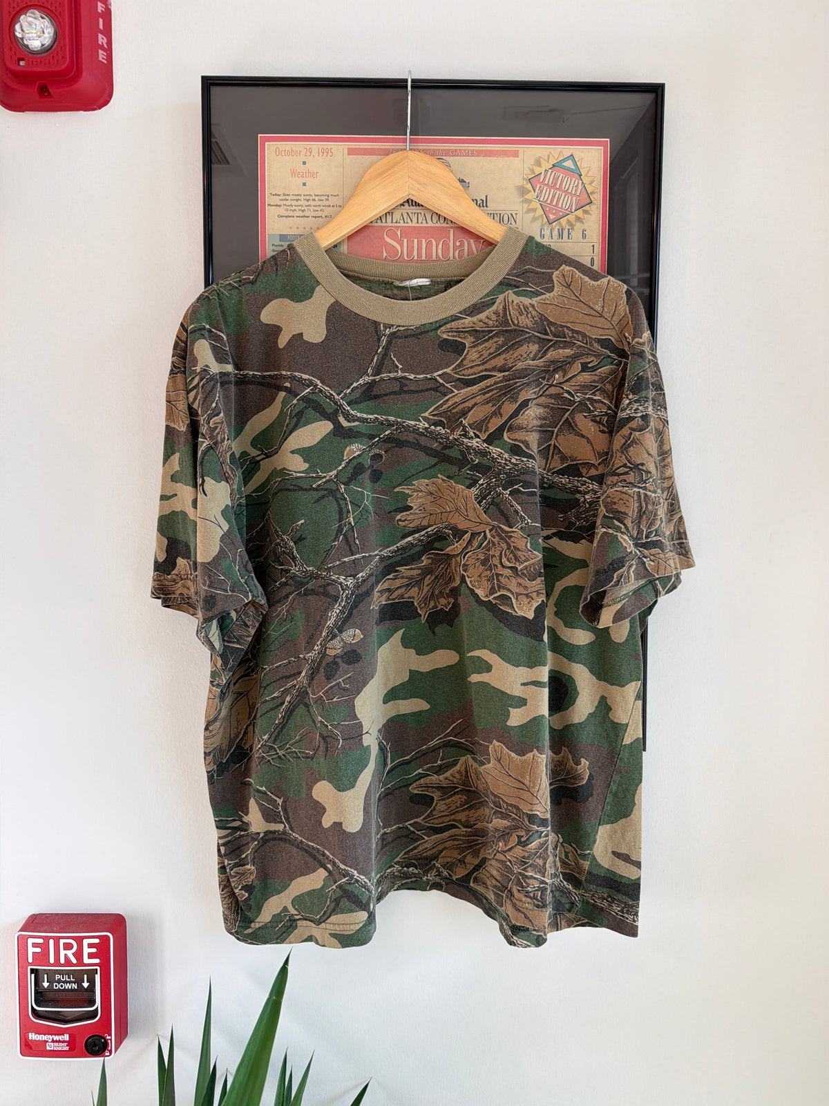 VINTAGE 1980S CAMO SHIRT