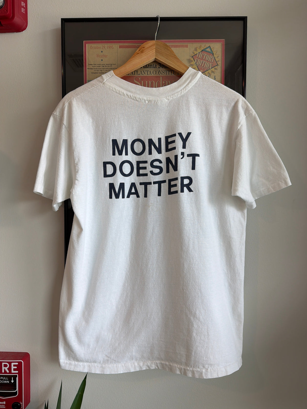 1990S DUKE ECON MONEY DOESN'T MATTER SHIRT