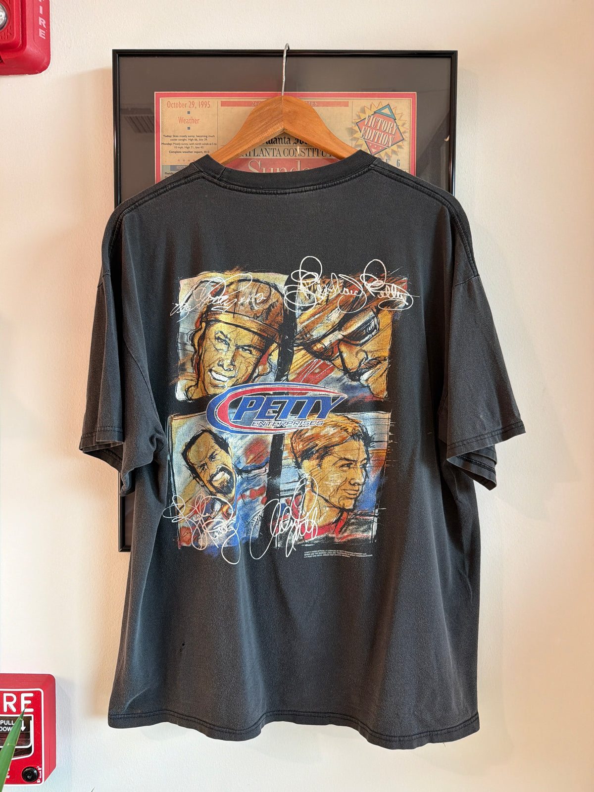 VINTAGE FADED 2000 PETTY ENTERPRISES RACING SHIRT