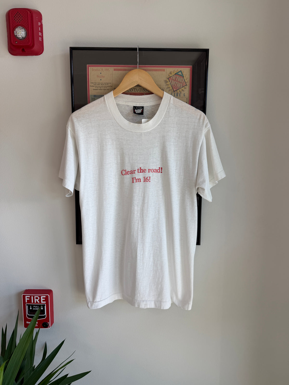 VINTAGE 1990S CLEAR THE ROAD IM 16 SHIRT