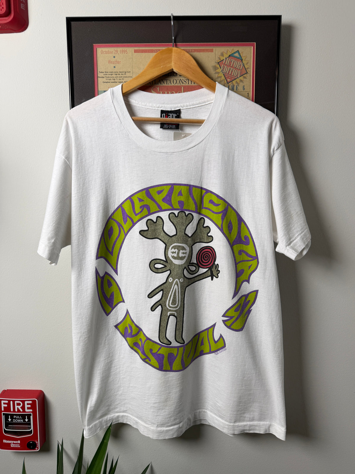 VINTAGE 1992 LOLLAPALOOZA MUSIC FESTIVAL BAND SHIRT