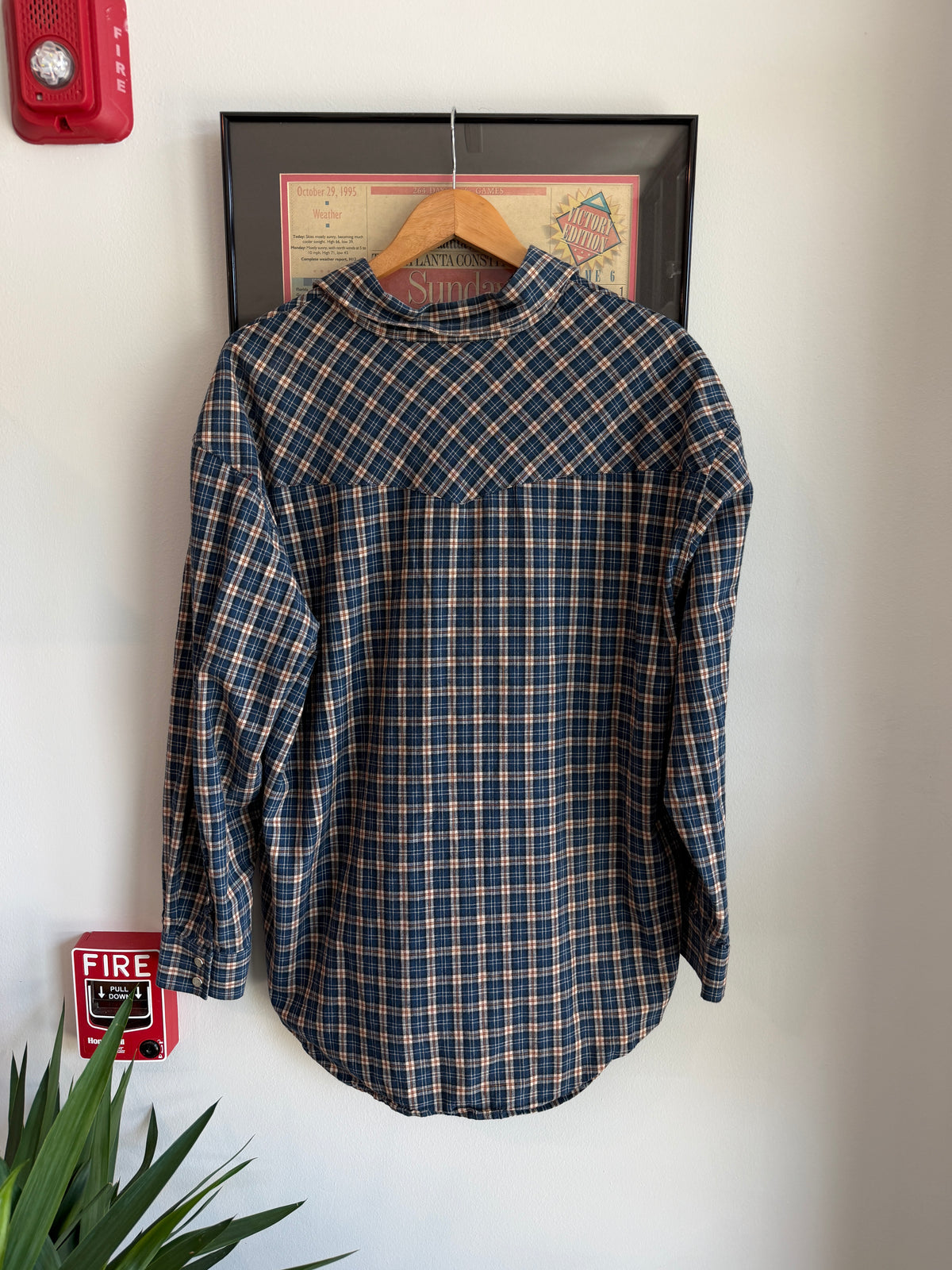 VINTAGE 1990S WEST COAST CHOPPERS PEARL SNAP BUTTON UP SHIRT