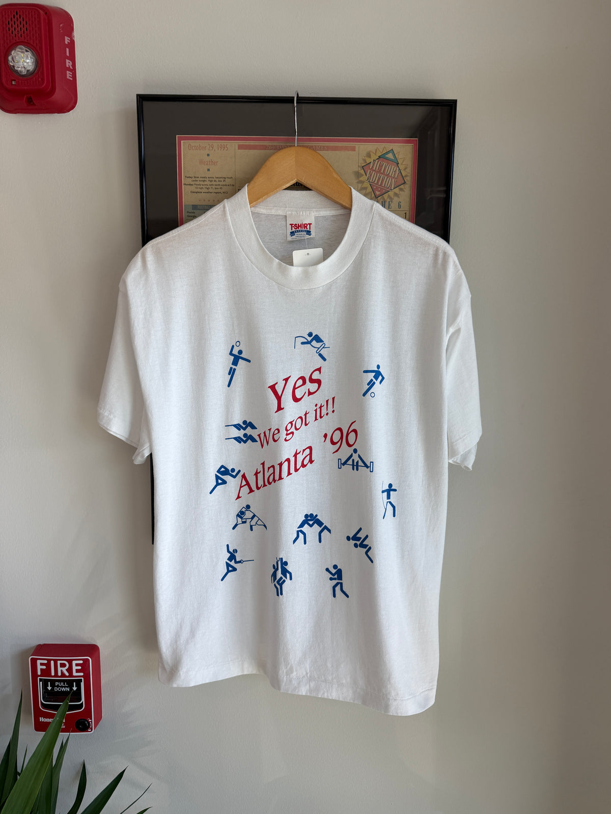 VINTAGE 1996 ATLANTA YES WE GOT IT SHIRT