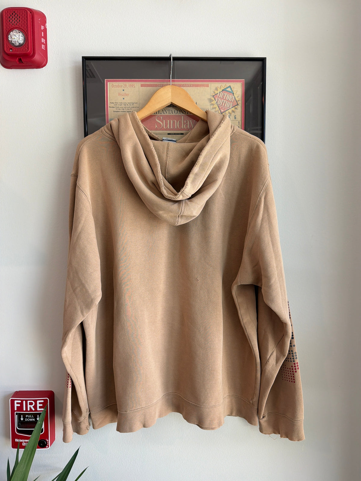 VINTAGE DISTRESSED 1990S STUSSY SPELLOUT HOODIE