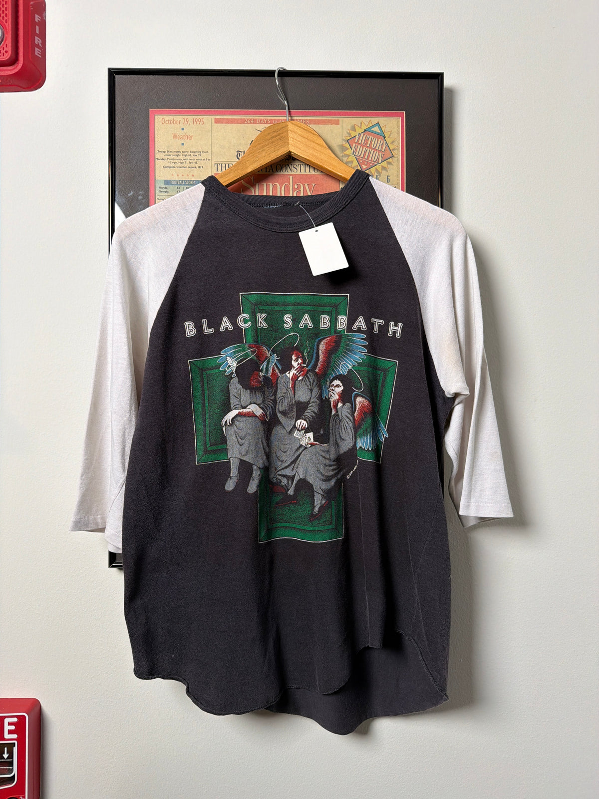 VINTAGE 1980 BLACK SABBATH RAGLAN SHIRT