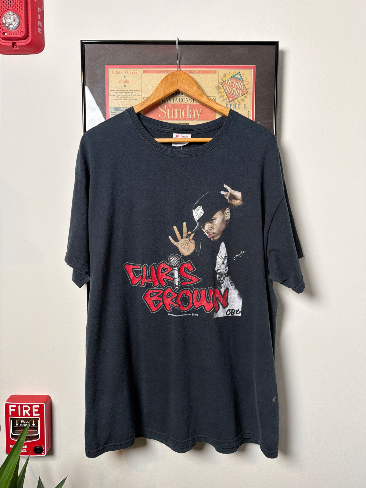 VINTAGE 2006 CHRIS BROWN R&B BAND SHIRT