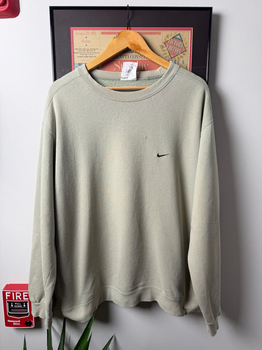 VINTAGE 1990S DISTRESSED NIKE OLIVE GREEN SWEATSHIRT