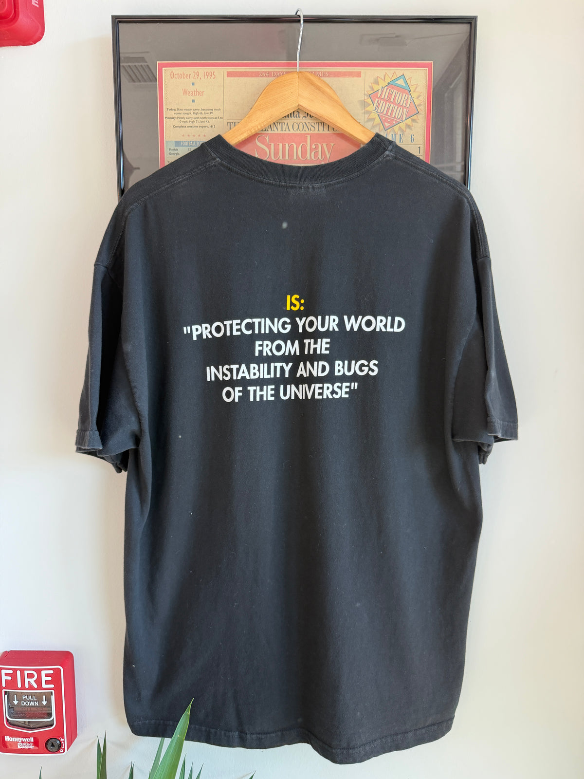 VINTAGE 1990S MEN IN BLACK MOVIE PROMO SHIRT
