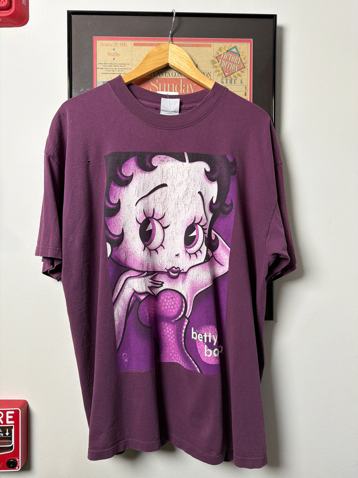 VINTAGE 1997 BETTY BOOP BIG FACE SHIRT
