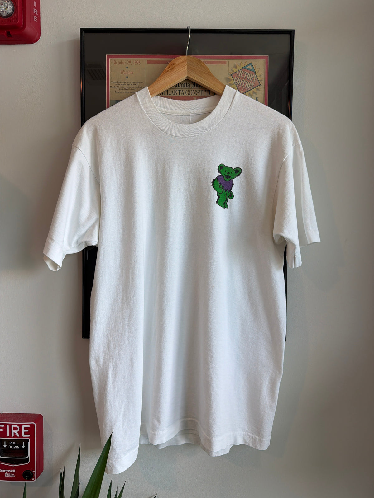 1990S GRATEFUL DEAD SMILE BAND SHIRT